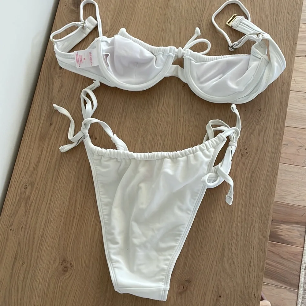 Target White Bikini - Picture 3 of 5